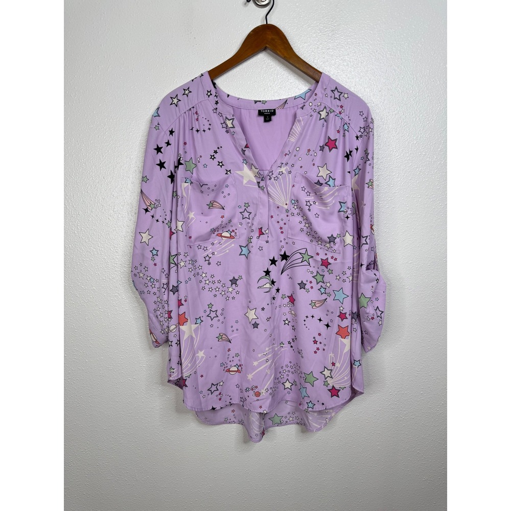 Torrid Harper Lilac Purple Celestial Star Print Roll Tab Blouse Top Size 3 3X